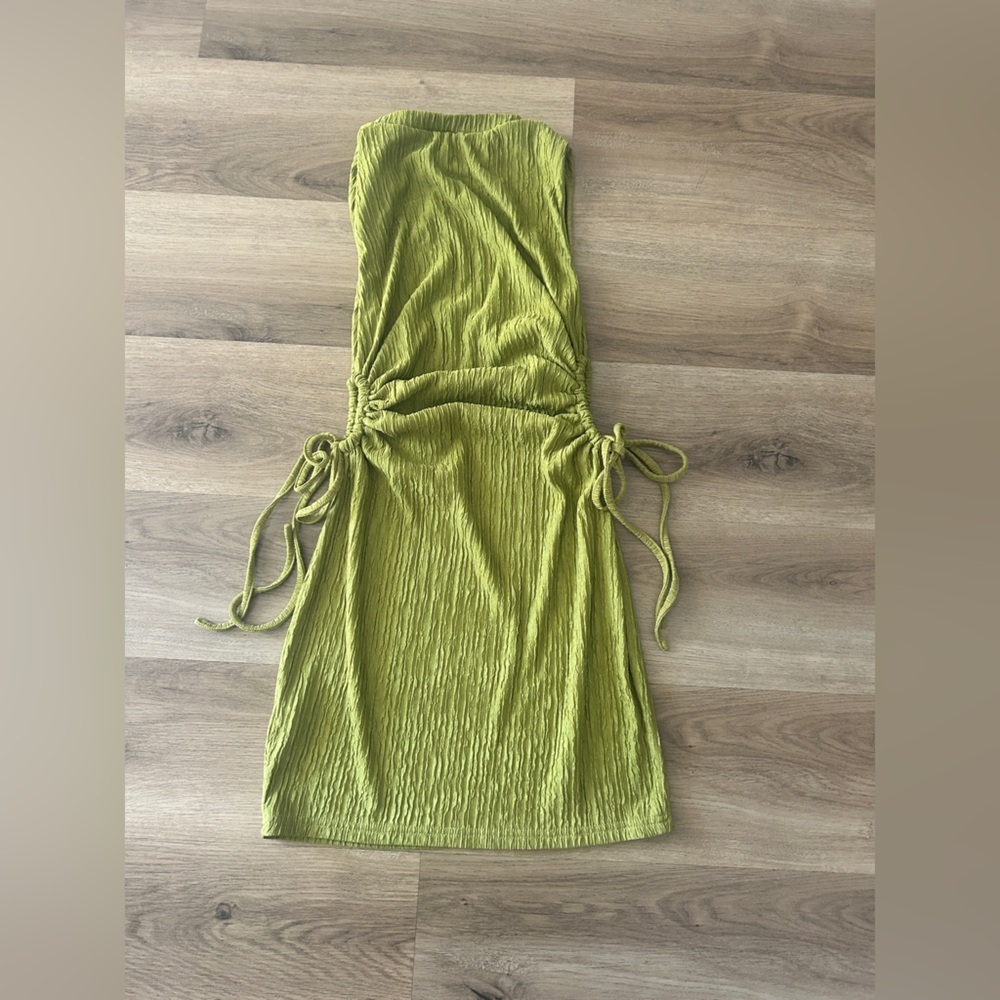 Chartreuse Green Woman’s Ruched Dress, Size: Medium- Like New